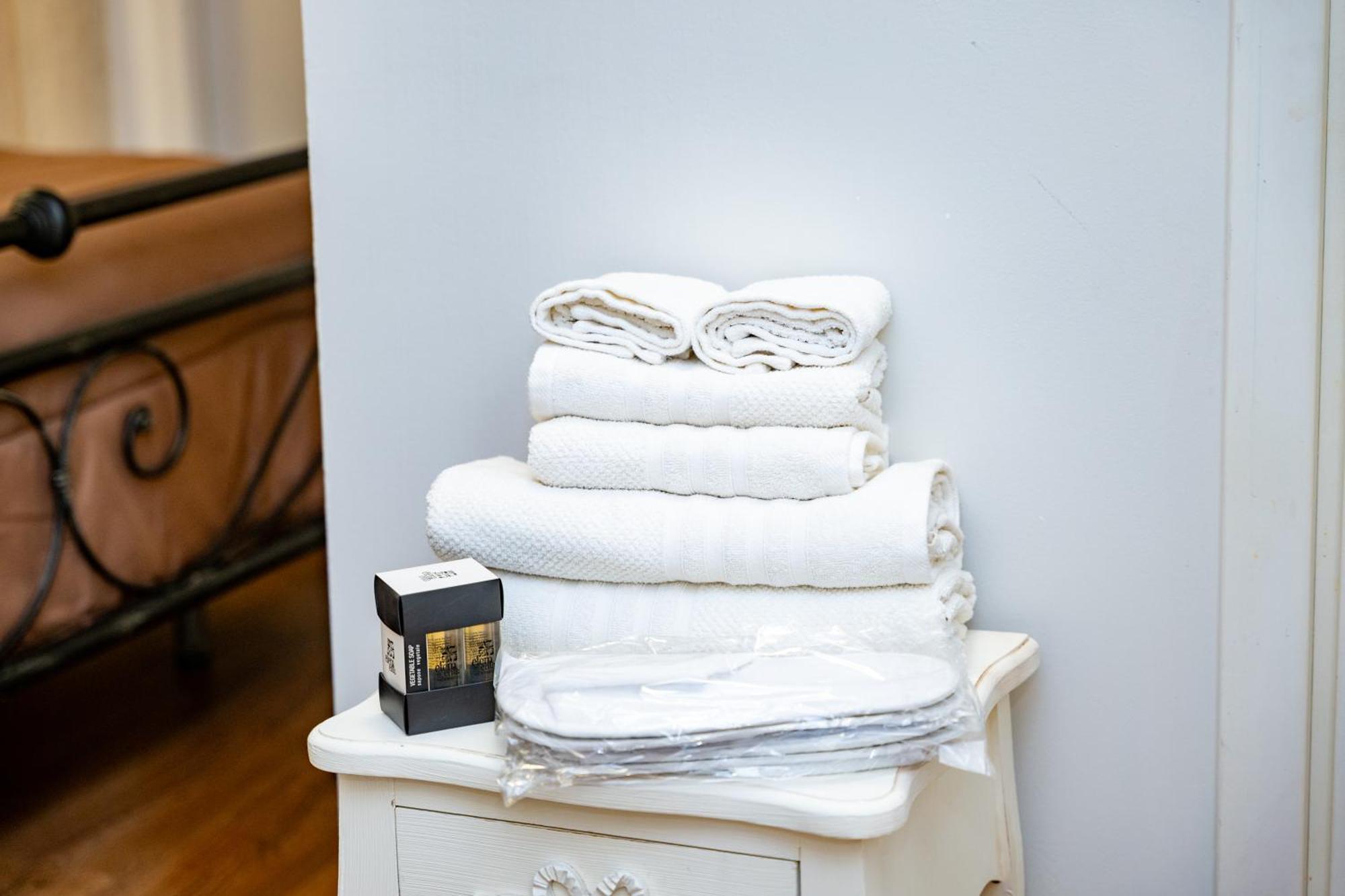 Pama Luxury & Napels