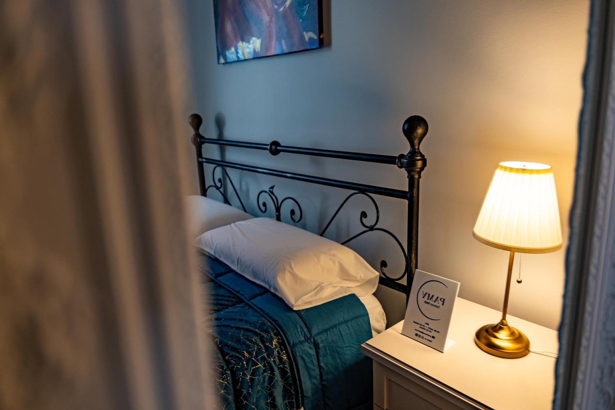 Pama Luxury & Bed & Breakfast Napels